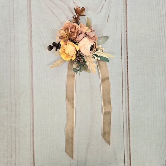 NIB Faux Flower Wrist Corsage Dusty Rose Blush Pink - Picture 3 of 7